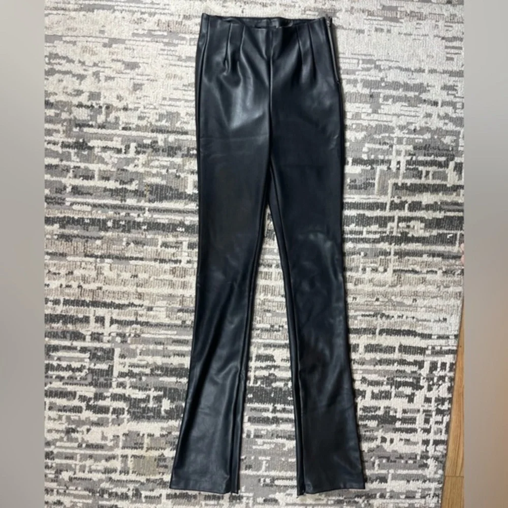 Zara Black Highrise Flared Faux Leather Leggings Size Small - Picture 10 of 11